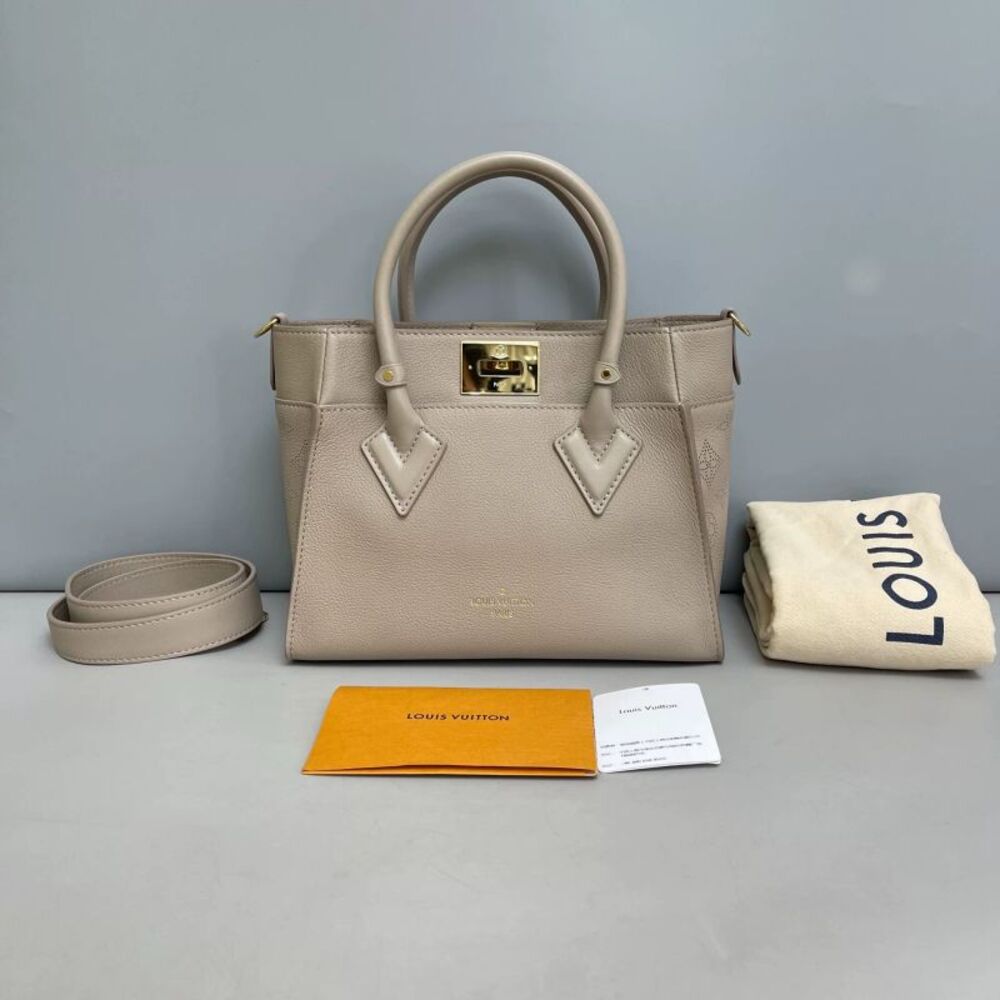 Louis Vuitton Women Pre-Loved Bag Very Good Condition